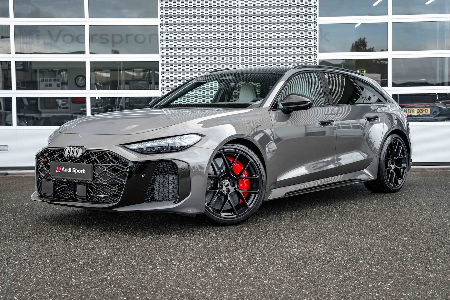 Audi RS5 - Avant 2.9 TFSI PHEV quattro - AutoWereld.nl