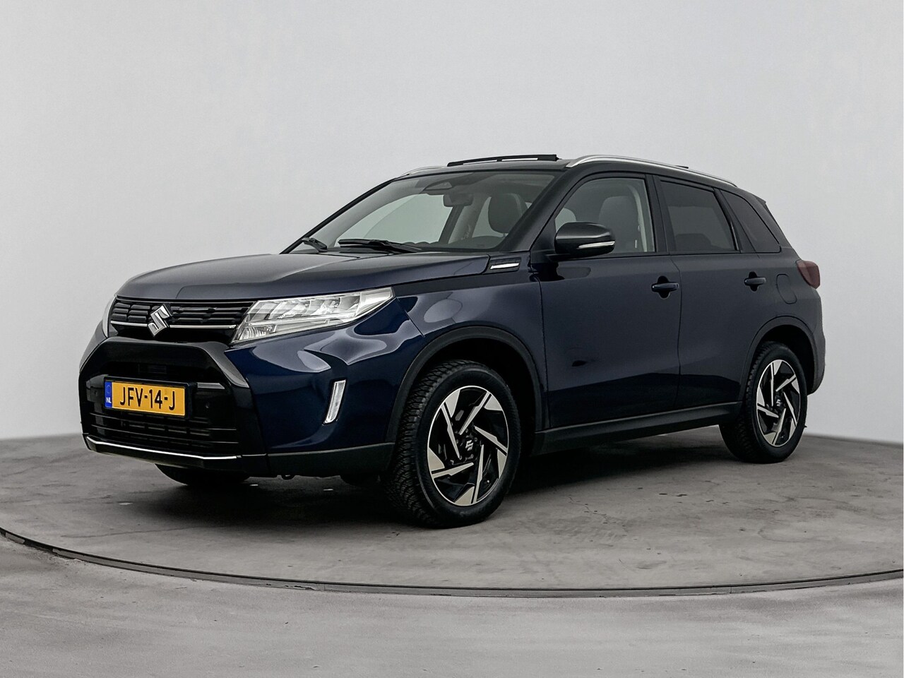 Suzuki Vitara - 1.4 Boosterjet Smart Hybrid Style | Panodak | Dodehoekdetectie | Stoelverwarming | - AutoWereld.nl