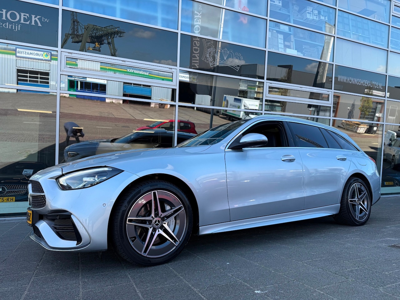 Mercedes-Benz C-klasse Estate - 300 e AMG Line 300 e AMG Line - AutoWereld.nl