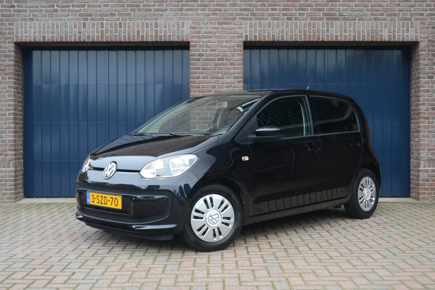 Volkswagen Up! - 1.0 move up! BlueMotion | Navigatie | Airco | 5-deurs | NAP - AutoWereld.nl