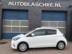Toyota Yaris - 1.5 Hybrid Aspiration, climate control, navi