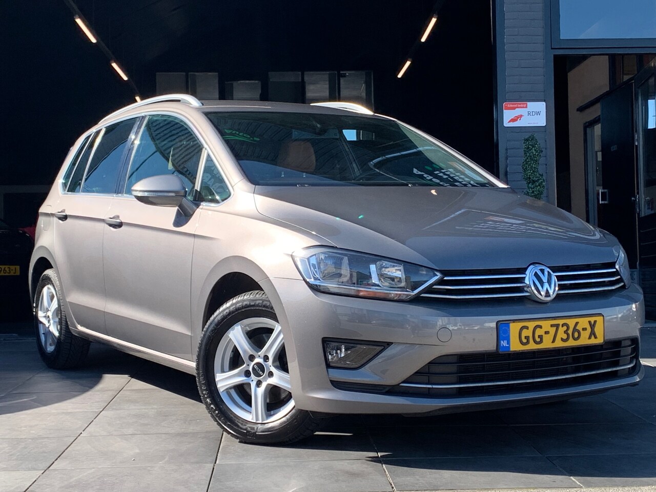 Volkswagen Golf Sportsvan - 1.2 TSI Business Edition|1eEIG|NAP - AutoWereld.nl