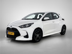 Toyota Yaris - 1.5 Hybrid Active | Navigatie | Stoelverwarming | Licht Metalen Velgen |