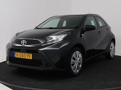 Toyota Aygo X - 1.0 VVT-i MT Play | Apple CarPlay / Android Auto (Navigatie) | Camera | Airco |