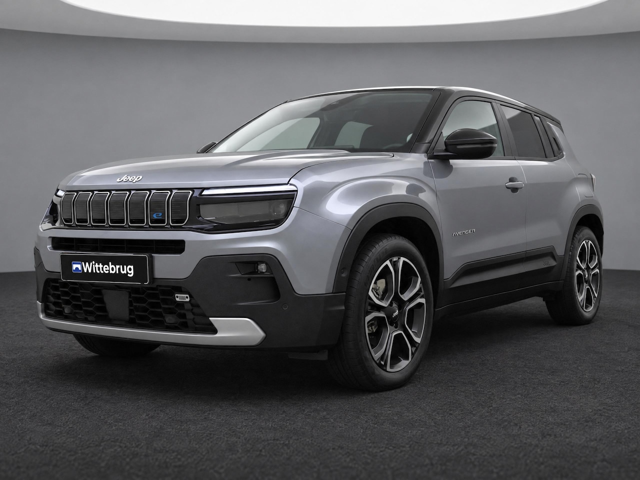 Jeep Avenger - Summit 54 kWh Lage km-stand | 54 kWh | Navi | Camera | Adaptive Cruise | Keyless P4 - AutoWereld.nl
