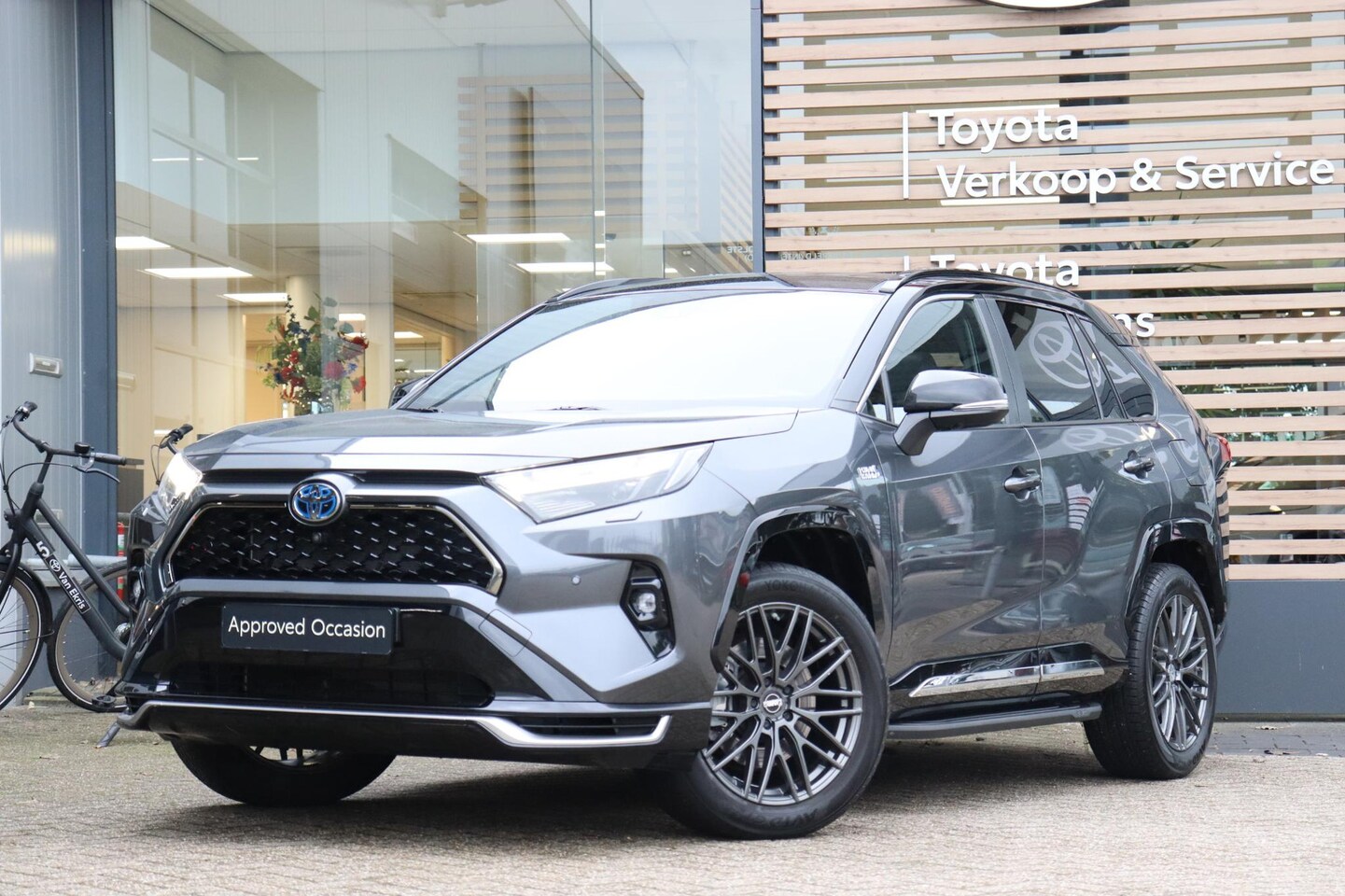 Toyota RAV4 - 2.5 Plug-in Hybrid AWD Bi-Tone, Trekhaak - AutoWereld.nl