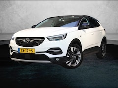 Opel Grandland X - SUV Business Executive 130 pk | Handsfree Achterklep | Keyless Entry | AGR Comfortstoelen