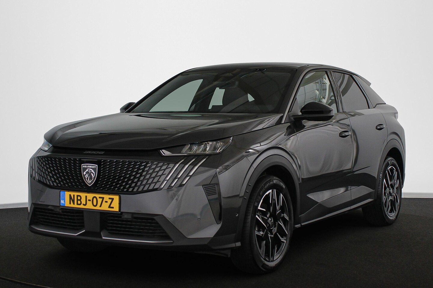 Peugeot 3008 - 1.2 Hybrid 145 Allure Stuur-Stoelverwarming 360 Camera Panoramic Navi - AutoWereld.nl