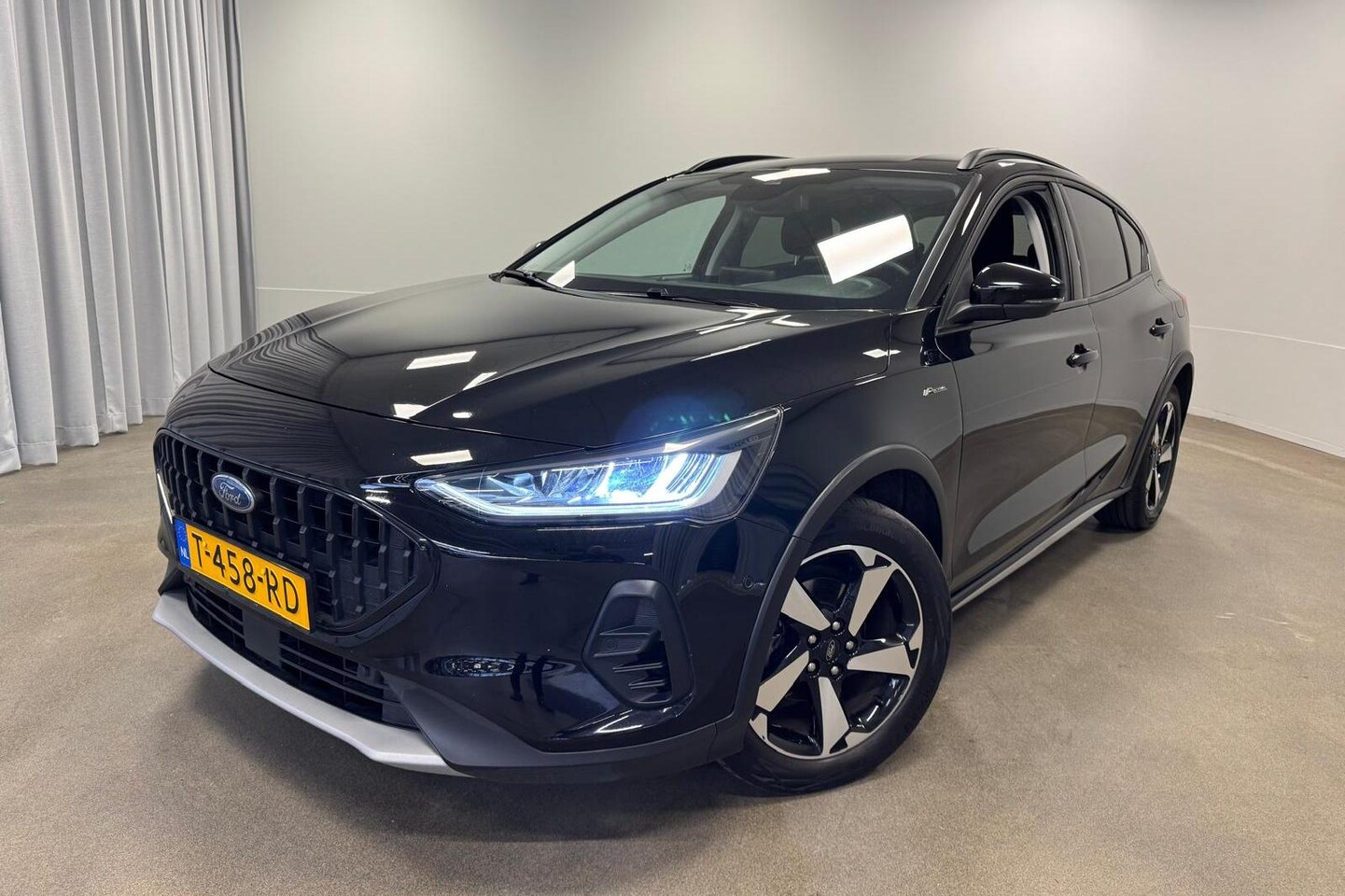 Ford Focus - 1.0 EcoBoost Hybrid Active Style | Camera | Navi | Stoel / Stuur & voorruitverwarming | Ke - AutoWereld.nl