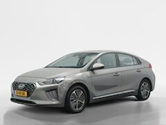 Hyundai IONIQ - 1.6 GDi PHEV Comfort | Carplay navigatie | Trekhaak | Camera | S