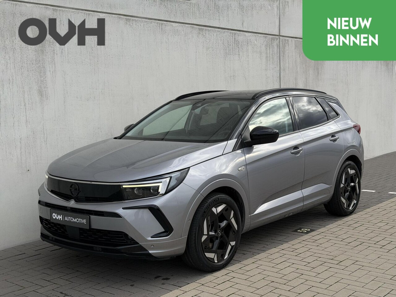 Opel Grandland - 1.6 Turbo Plug-In Hybrid 4x4 GSe | Camera | Keyless | Stuurverw - AutoWereld.nl