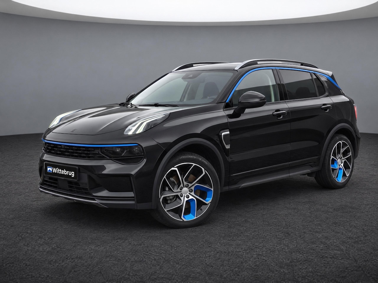 Lynk & Co 01 - 1.5 Keyless | Schuif / kanteldak | Camera | Apple Carplay | Premium audio | - AutoWereld.nl
