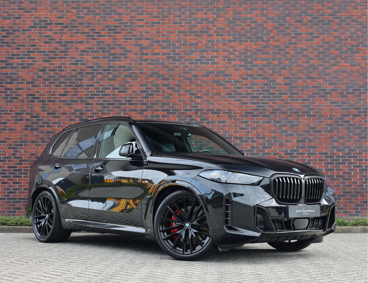 BMW X5 - 50e xDrive | M Sport Pro - B&W Diamond - AutoWereld.nl
