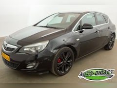 Opel Astra - 1.4 Turbo Clima Sport