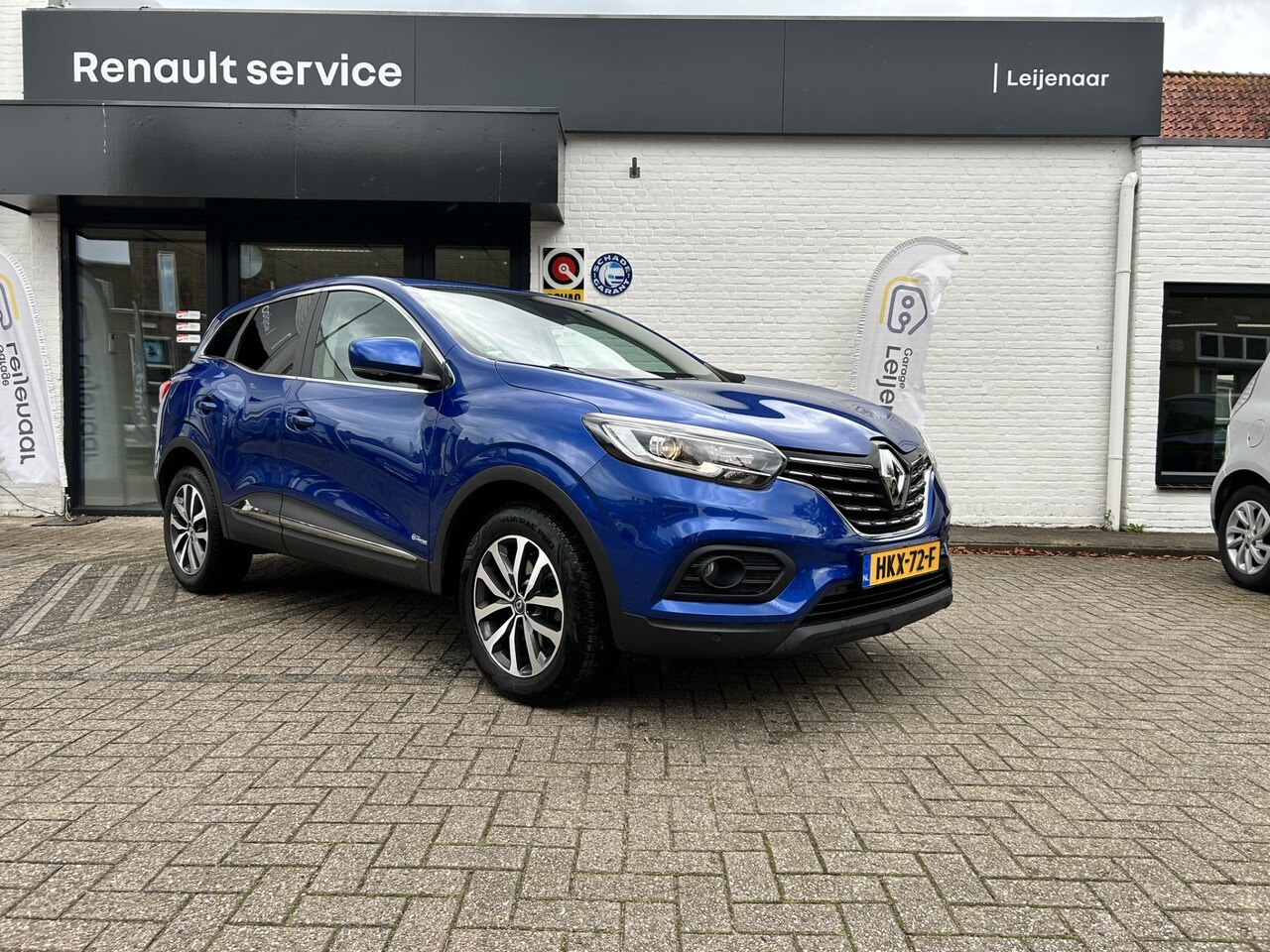 Renault Kadjar - 1.3 TCe Zen | Parkeersensoren voor en achter | DAB radio | Bluetooth | Apple Carplay | And - AutoWereld.nl