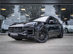 Porsche Cayenne Coupé - 3.0 E-Hybrid * Sport Design * Luchtvering * 18-weg * HUD * BOSE * Sportuitlaat * Sport Chr