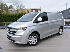 Volkswagen Transporter - 2.0 TDI 170PK Automaat L1 28 Bulli | CAMERA | NAVI | MATRIX LED | APP.CONNECT | STOEL.VERW