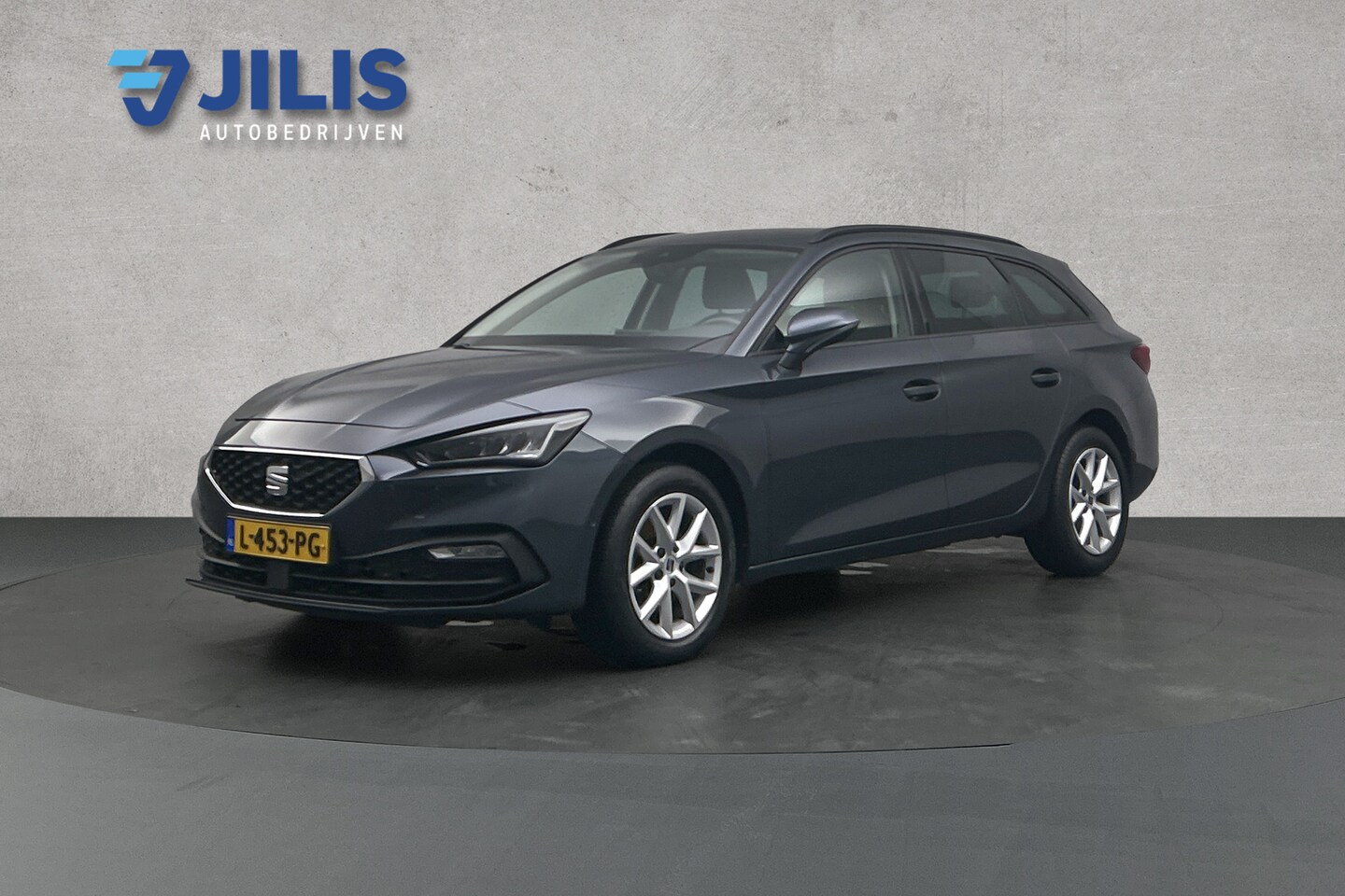 SEAT Leon Sportstourer - 1.0 TSI Style | Adaptieve cruise control | LED koplampen | Airco - AutoWereld.nl