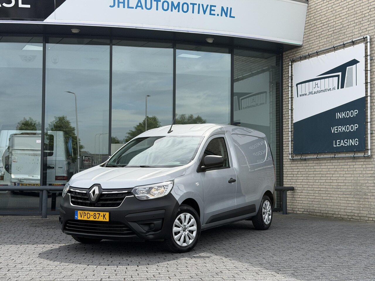 Renault Express - 1.5 dCi 75 Comfort +*NAVI*CAM*A/C*CRUISE*TEL* - AutoWereld.nl