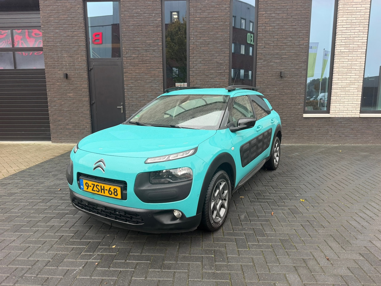 Citroën C4 Cactus - 1.2 e-VTi Shine 1.2 e-VTi Shine - AutoWereld.nl