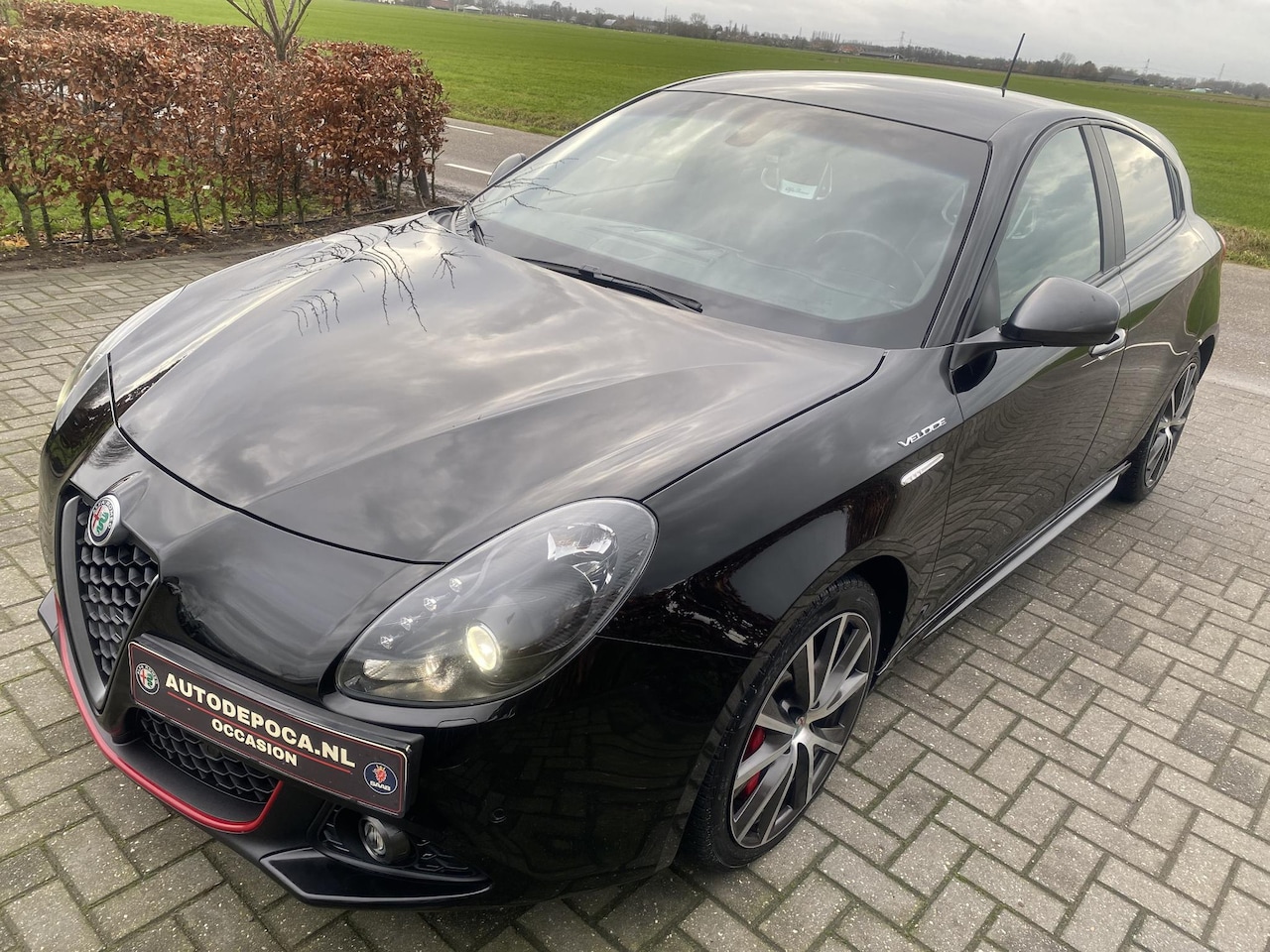 Alfa Romeo Giulietta - 1.750 Turbo Veloce Bose - Nero Etna - Bloedmooie auto! - AutoWereld.nl