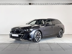 BMW i5 Touring - eDrive40 Innovation Pack M Sportpakket Pro | Huisselectie