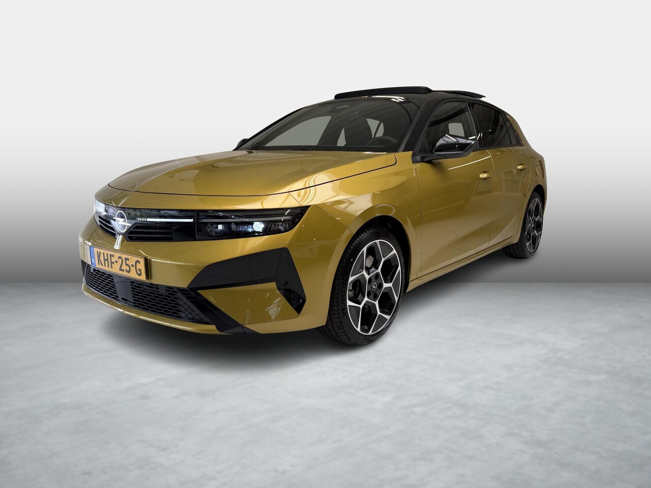 Opel Astra - 1.6 Turbo Plug In Hybrid Ultimate 1.6 Turbo Plug In Hybrid Ultimate - AutoWereld.nl