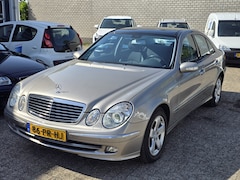 Mercedes-Benz E-klasse - 240 Avantgarde