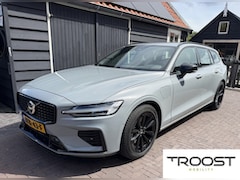 Volvo V60 - 2.0 T6 Plug-in hybrid AWD Plus Dark R-design|Trekhaak|360 Camera|Leer|Harman Kardon audio|