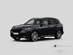 BMW X5 - xDrive50e M Sport Pro | Panorama | HUD | Driving Ass. Prof. | 360 Camera | Trekhaak | Harm