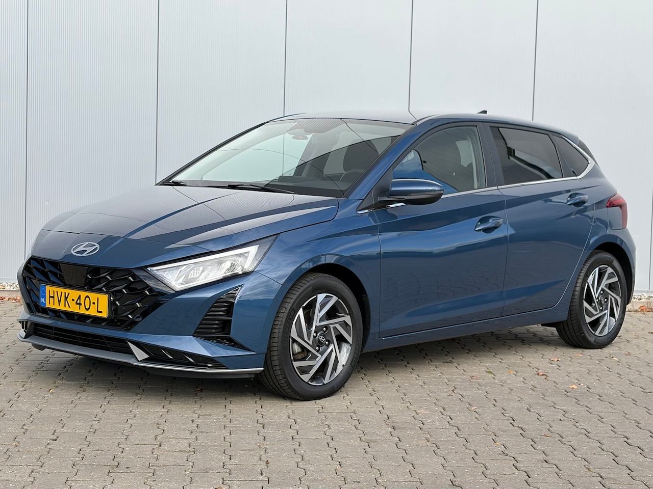 Hyundai i20 - 1.0 T-GDI 100pk Premium | Carplay | Climate control | Cruise control | Stoel/stuurverwarmi - AutoWereld.nl