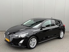 Ford Focus - 125PK EcoB. Automaat Titanium Carplay-android/Navigatie/Parkeerhulp/Camera/Keyfree