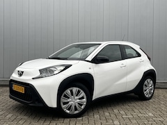 Toyota Aygo X - 1.0 VVT-i MT Play Carplay Android auto NL auto Dealer onderhouden