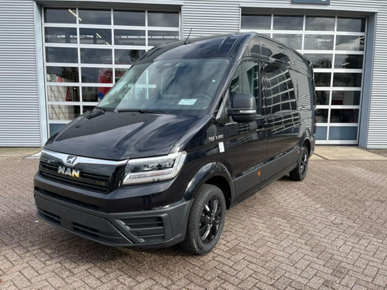 MAN TGE - 35 2.0 Standaard L3 Hoog - AutoWereld.nl