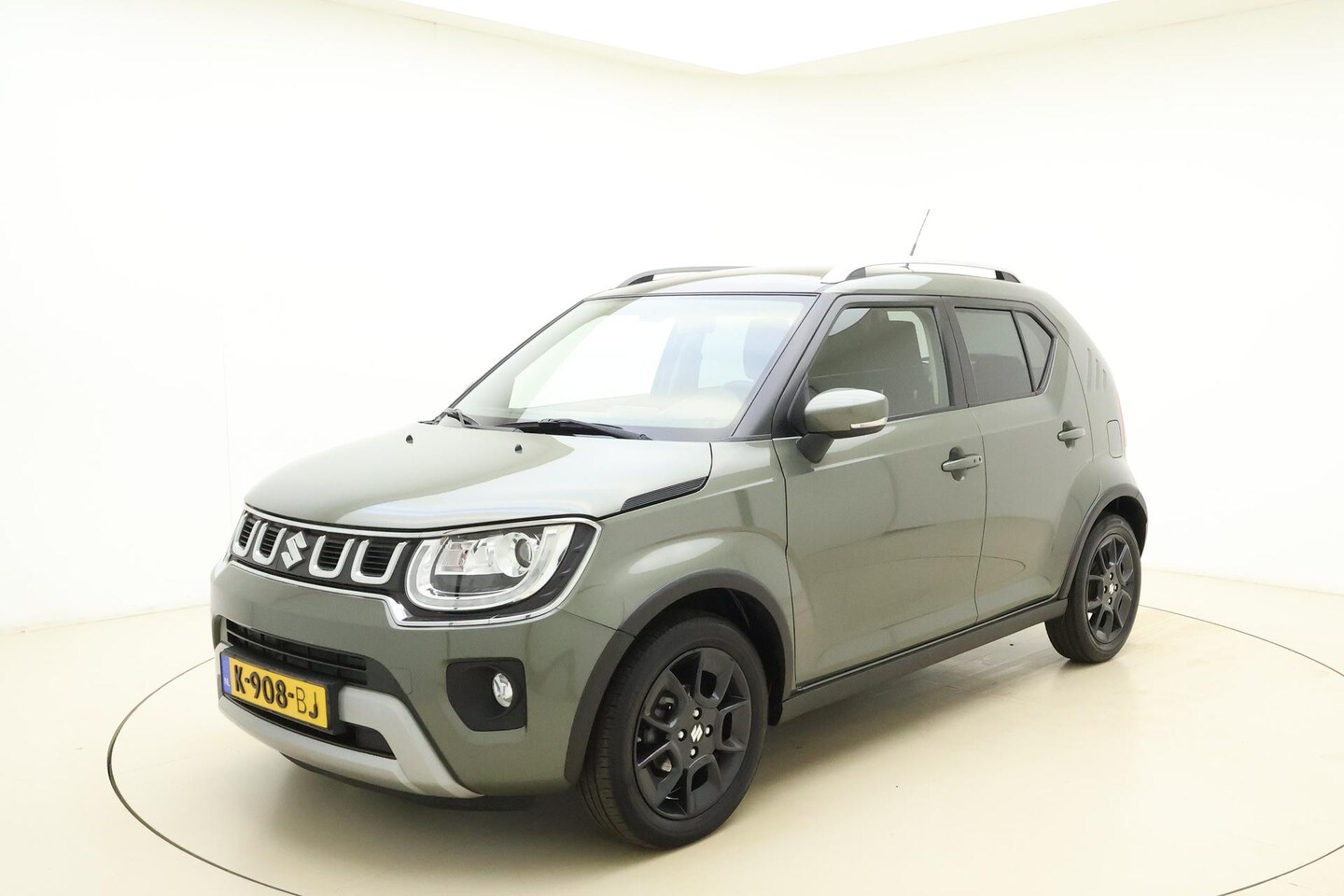 Suzuki Ignis - 1.2 Smart Hybrid Style | Navigatie | Cruise control | Achteruitrijcamera | Stoelverwarming - AutoWereld.nl