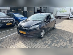 Ford Fiesta - 1.25i 4-Cilinder 5-deurs 2e eig. Airco Trekhaak