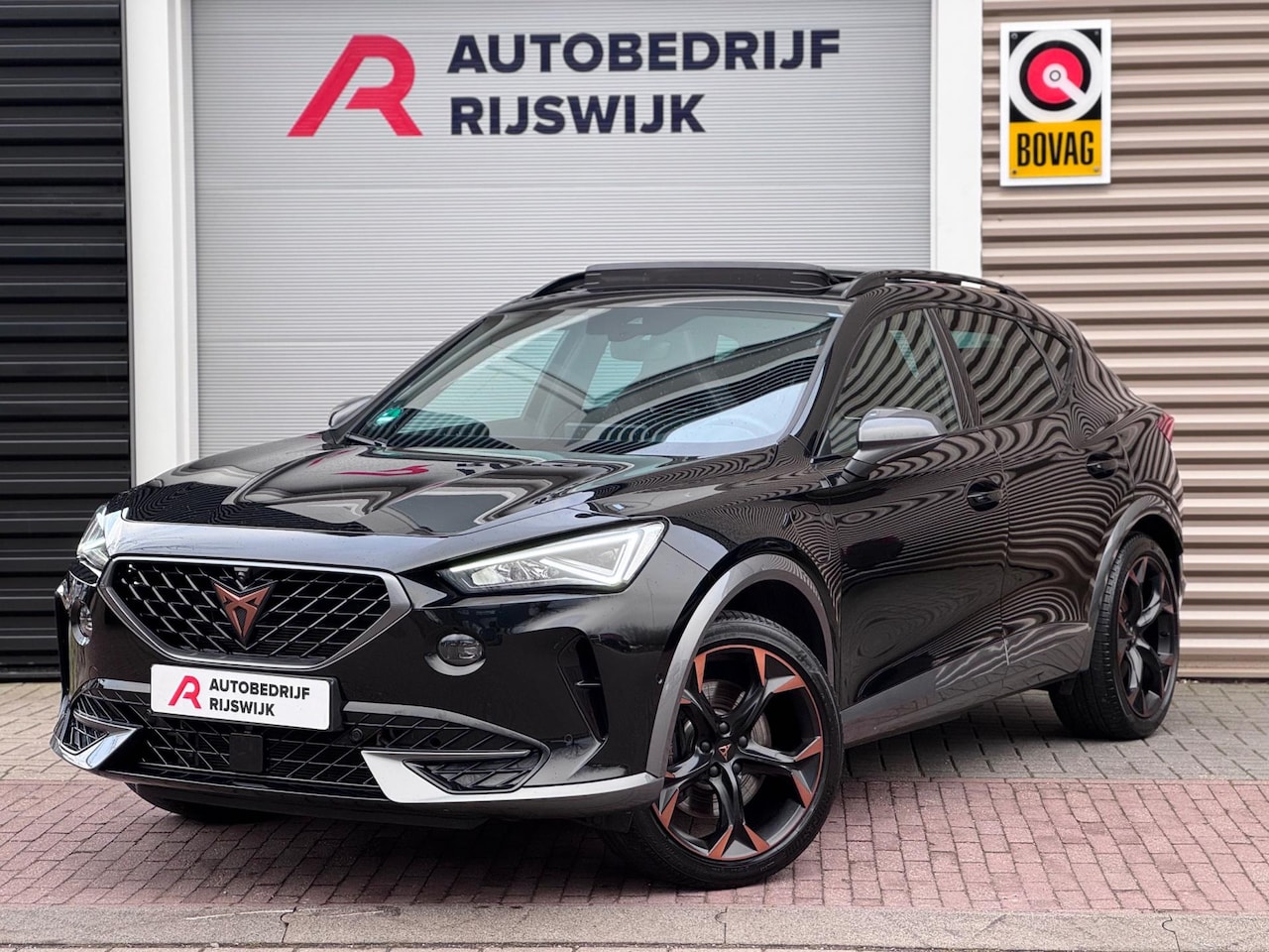 CUPRA Formentor - 1.4 e-Hybrid VZ Performance Pano/Memory/Camera - AutoWereld.nl