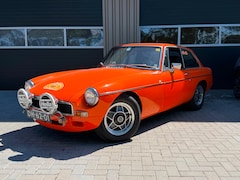 MG B type - 1.8 GT | Tulpenrally klaar