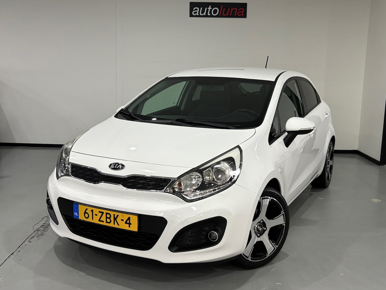 Kia Rio - 1.2 CVVT Super Pack 1.2 CVVT Super Pack - AutoWereld.nl