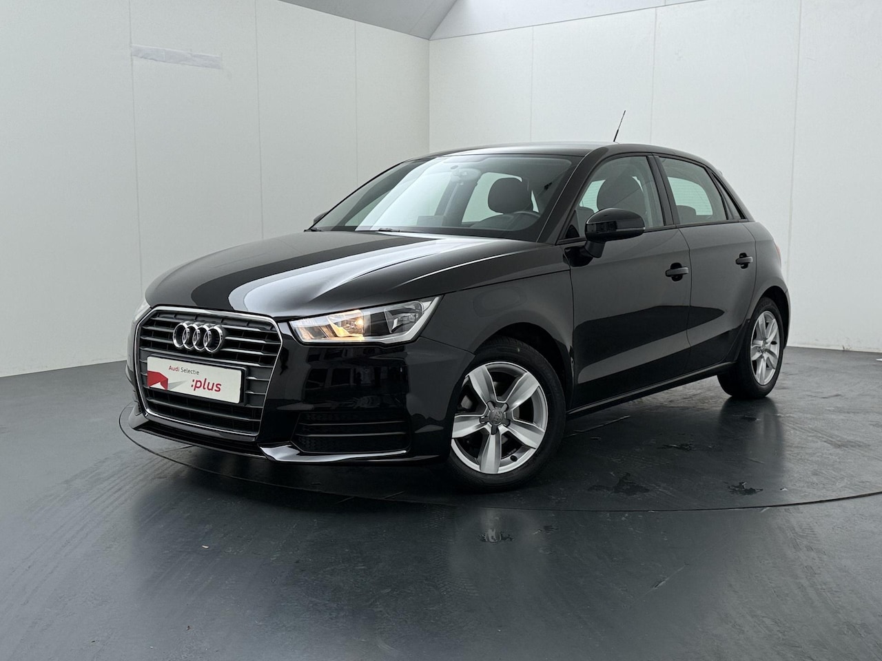 Audi A1 Sportback - 1.0 TFSI Pro Line | 95 PK | Cruise control | Airco | 15" LM velgen | Parkeersensoren achte - AutoWereld.nl