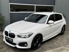 BMW 1-serie - 118i 136pk Automaat Executive Sport line PDC Navigatie LED Climate Control M-Sport Line