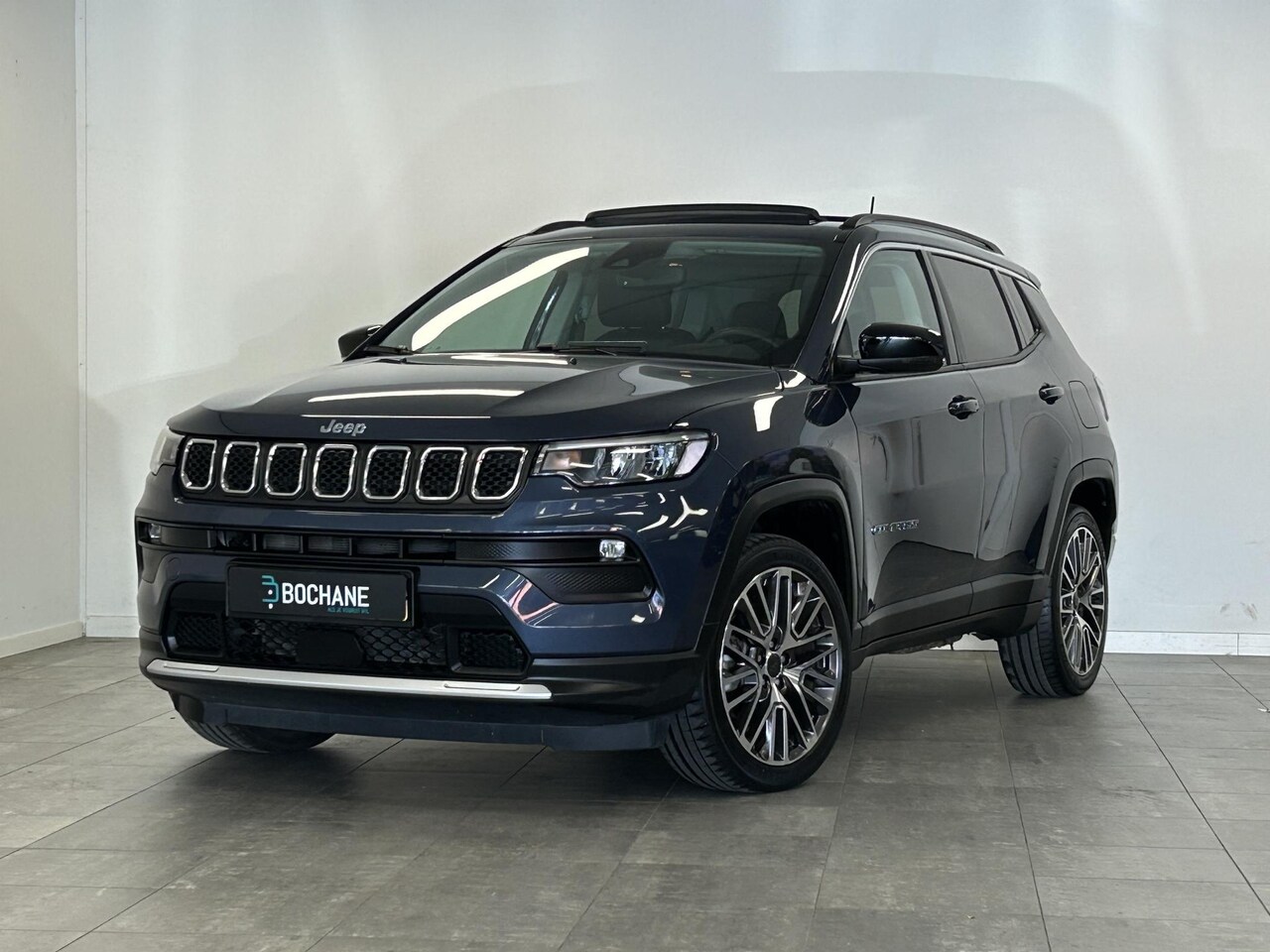 Jeep Compass - 4xe 190 Plug-in Hybrid Electric Limited Lease Ed. | Panoramadak | El. achterklep | Adaptiv - AutoWereld.nl
