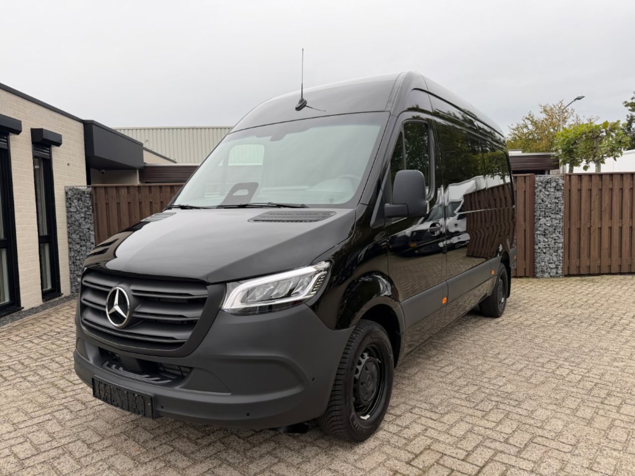 Mercedes-Benz Sprinter - 317 1.9 CDI L2 H2 RWD Pro 3500KG TREKHAAK - AutoWereld.nl