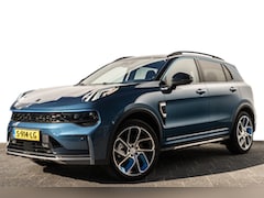 Lynk & Co 01 - 1.5 Plug-in Hybrid 262 Pk | Panoramadak | 75 km Elektrisch | 360 Camera | Full Map Navi |