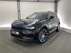 Lynk & Co 01 - 1.5 | Apple carplay | Pano dak | Navi | Sportstoelen | 20"| Cruise adaptief | Stoelverwarm