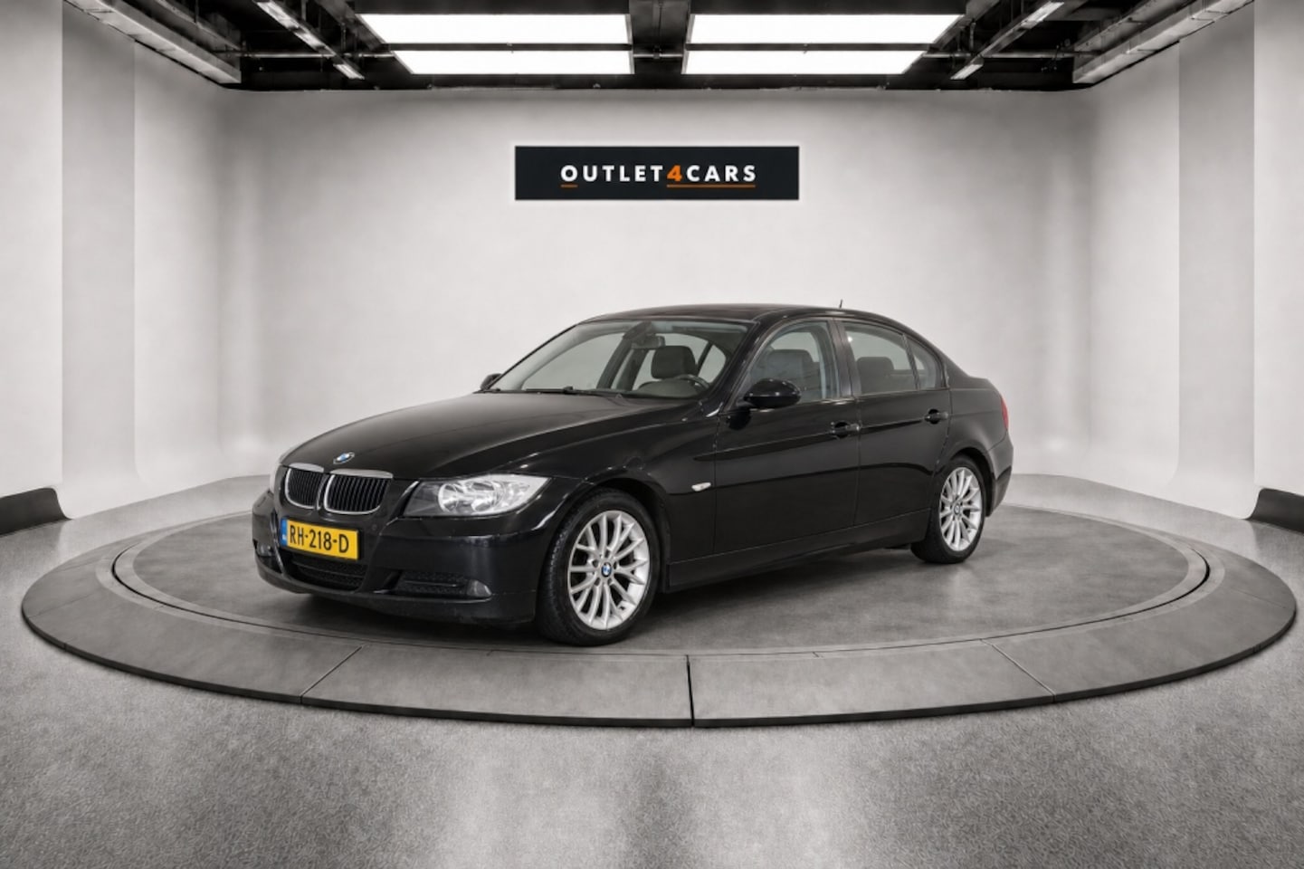 BMW 3-serie - 318i High Executive 318i High Executive - AutoWereld.nl