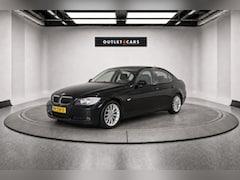 BMW 3-serie - 318i High Executive