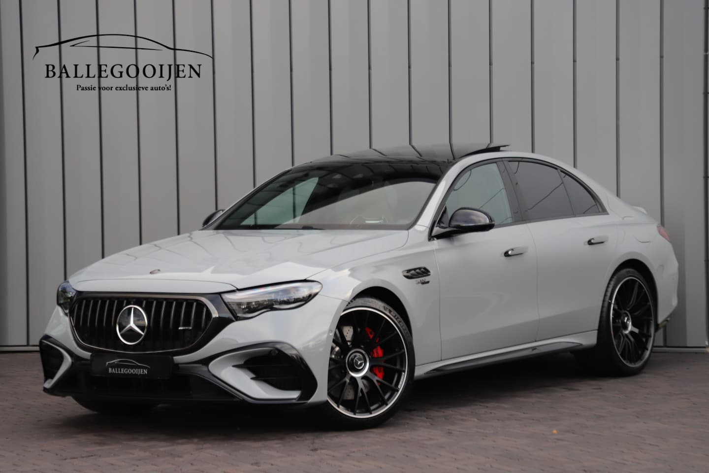 Mercedes-Benz E-klasse - AMG 53 4MATIC+ | 612PK | Achterasbesturing | Hyperscreen | Head-up | Keyless-go | Burmeste - AutoWereld.nl