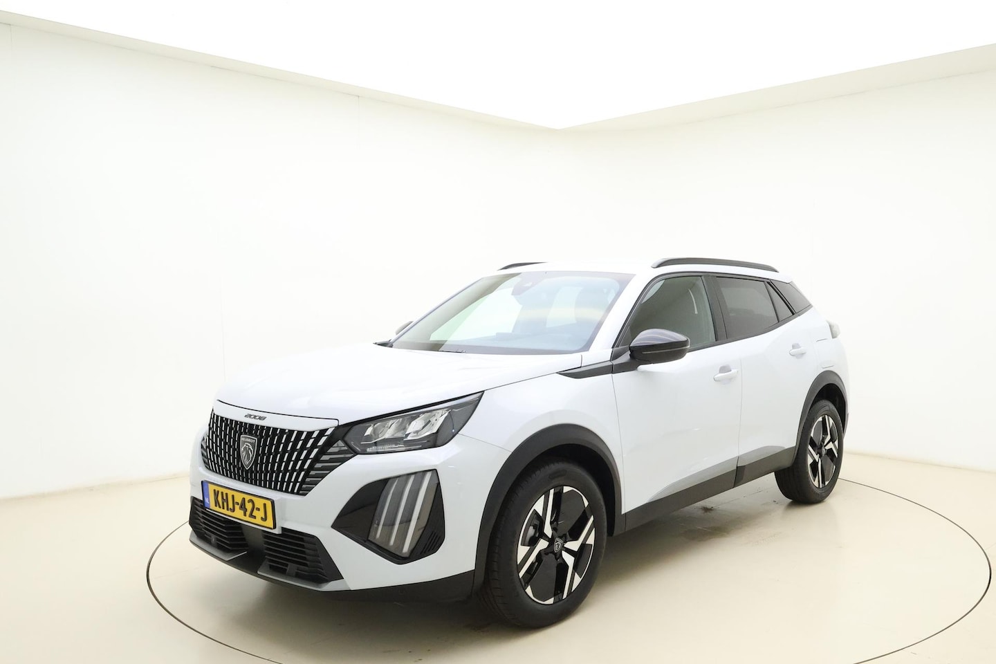 Peugeot 2008 - 1.2 Turbo 100 Allure | Apple carplay/Android auto | Automatische Airco | Cruise control | - AutoWereld.nl