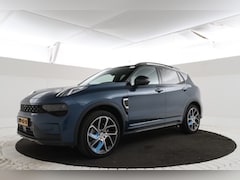 Lynk & Co 01 - 1.5 zwarte hemel
